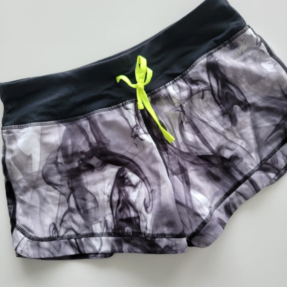 😍 Beautiful Design Shorts
